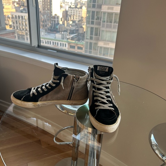 Golden Goose High Top Sneakers. Size 8.5. Grey and Black, Distressed. - Picture 4 of 6